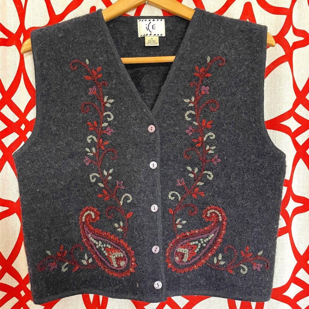 Super Cute Vintage Embroidered Vest with buttons! 100% Wool